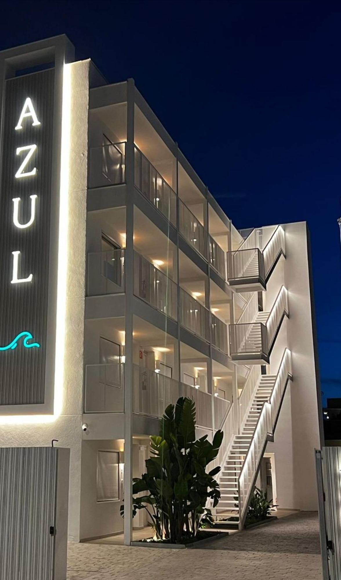 Apartamentos Azul Castelldefels Ngoại thất bức ảnh